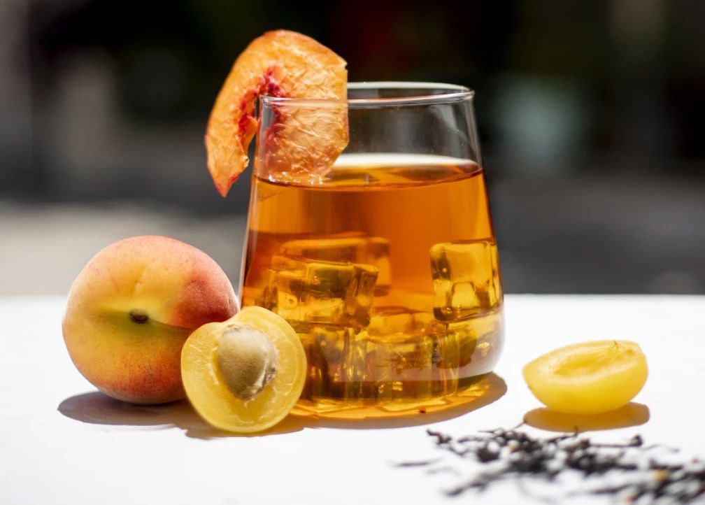 دمنوش پیچ بلک تی | Peach Black Tea