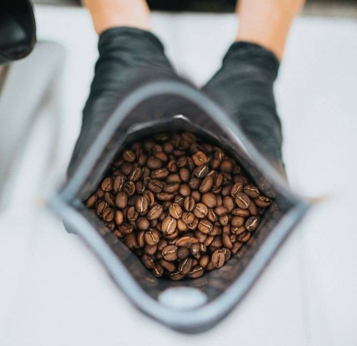 دانه قهوه ترکیبی 80 درصد عربیکا - 20 درصد روبوستا | LUSSO