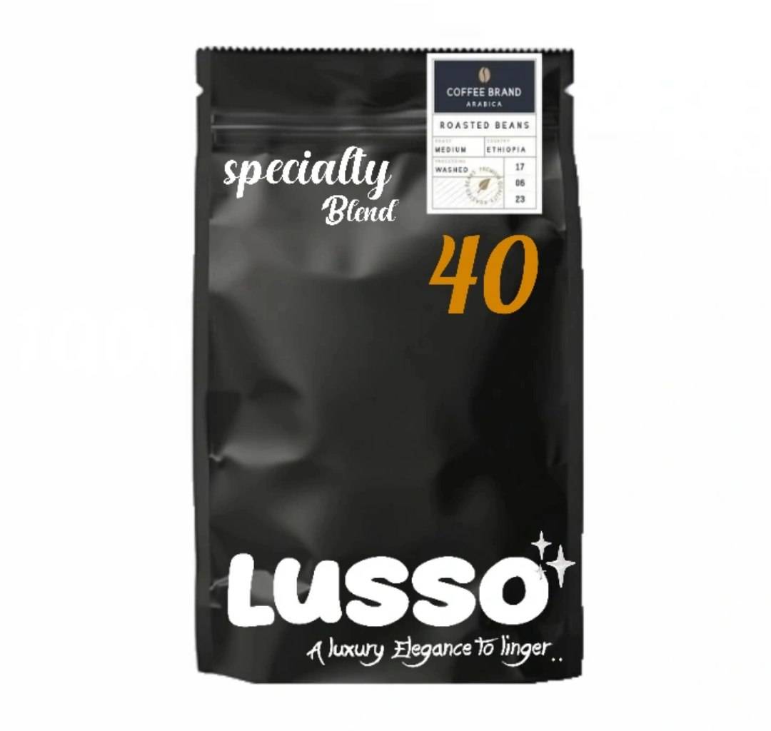 دانه قهوه ترکیبی 40 درصد عربیکا - 60 درصد روبوستا | LUSSO
